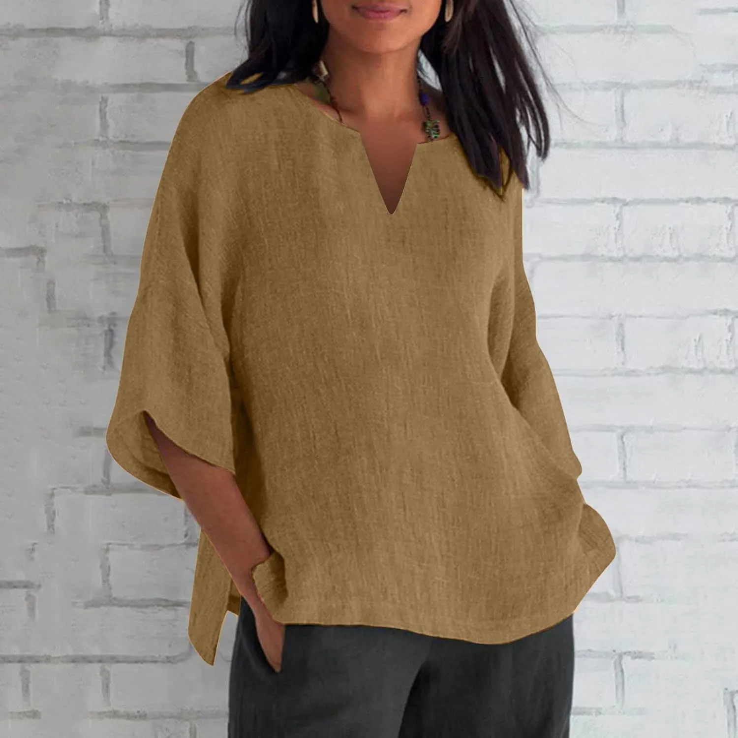 Linen Shirts for Women Casual Loose Fit Summer 3/4 Sleeve Linen Tops v Neck Three-Quarter Sleeve Solid Blouse