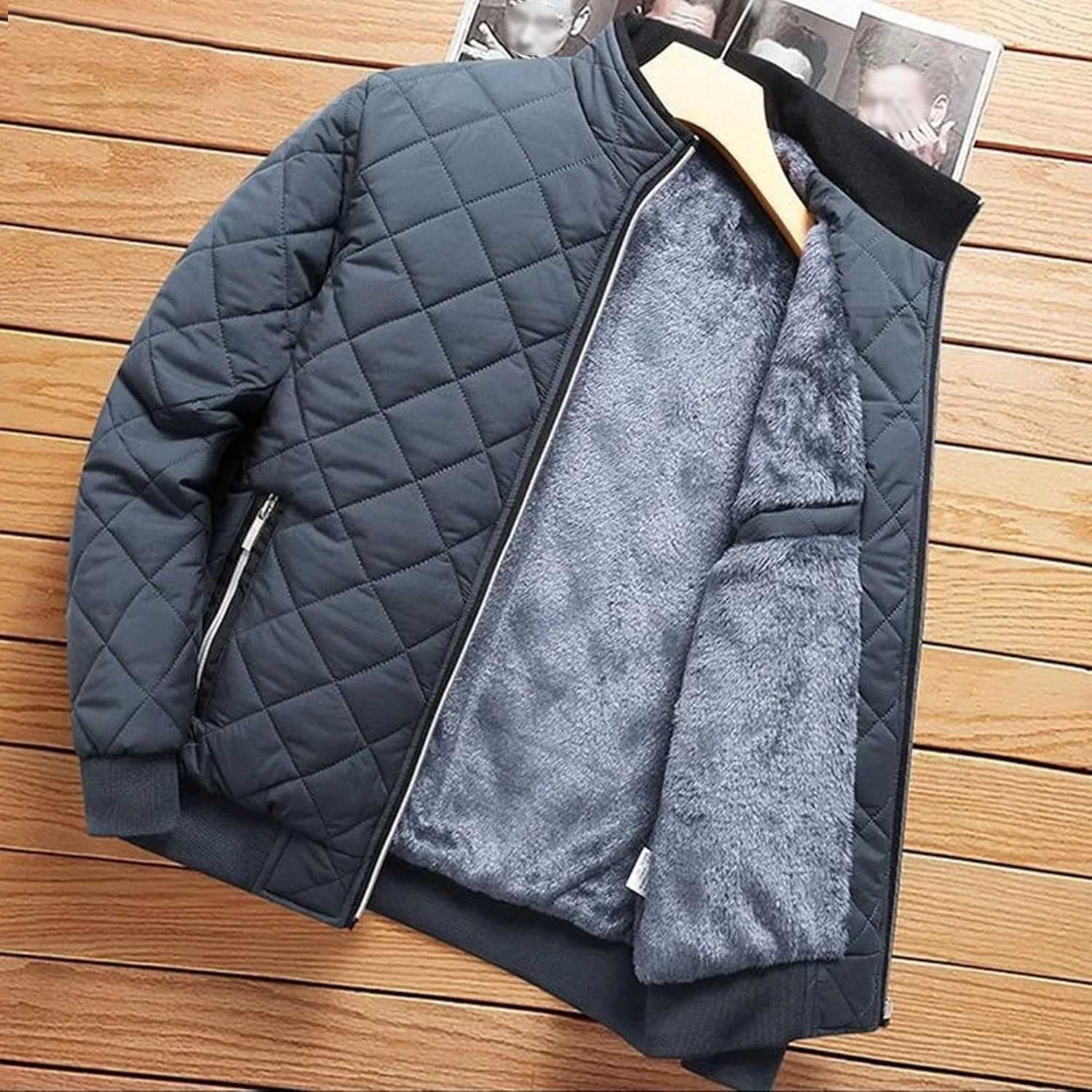 Men's Fleece Lined Quilted Jackets Winter Parka Stand Collar Padded Jackets Casual Windproof Bomber Coat