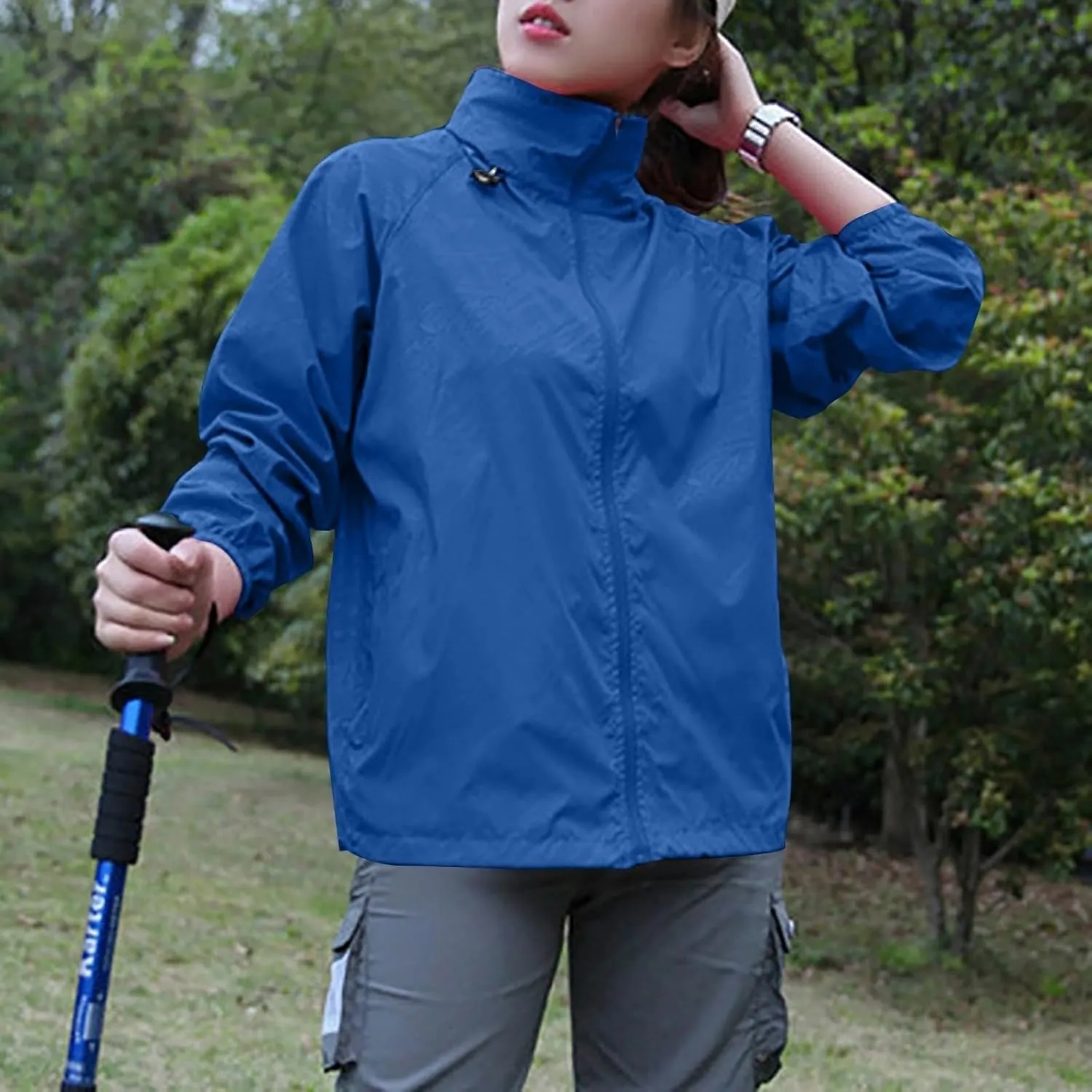 Unisex Rain Jacket Lightweight Hooded Raincoat Waterproof Windbreaker Clothing Packable Rain Coats With Pockets