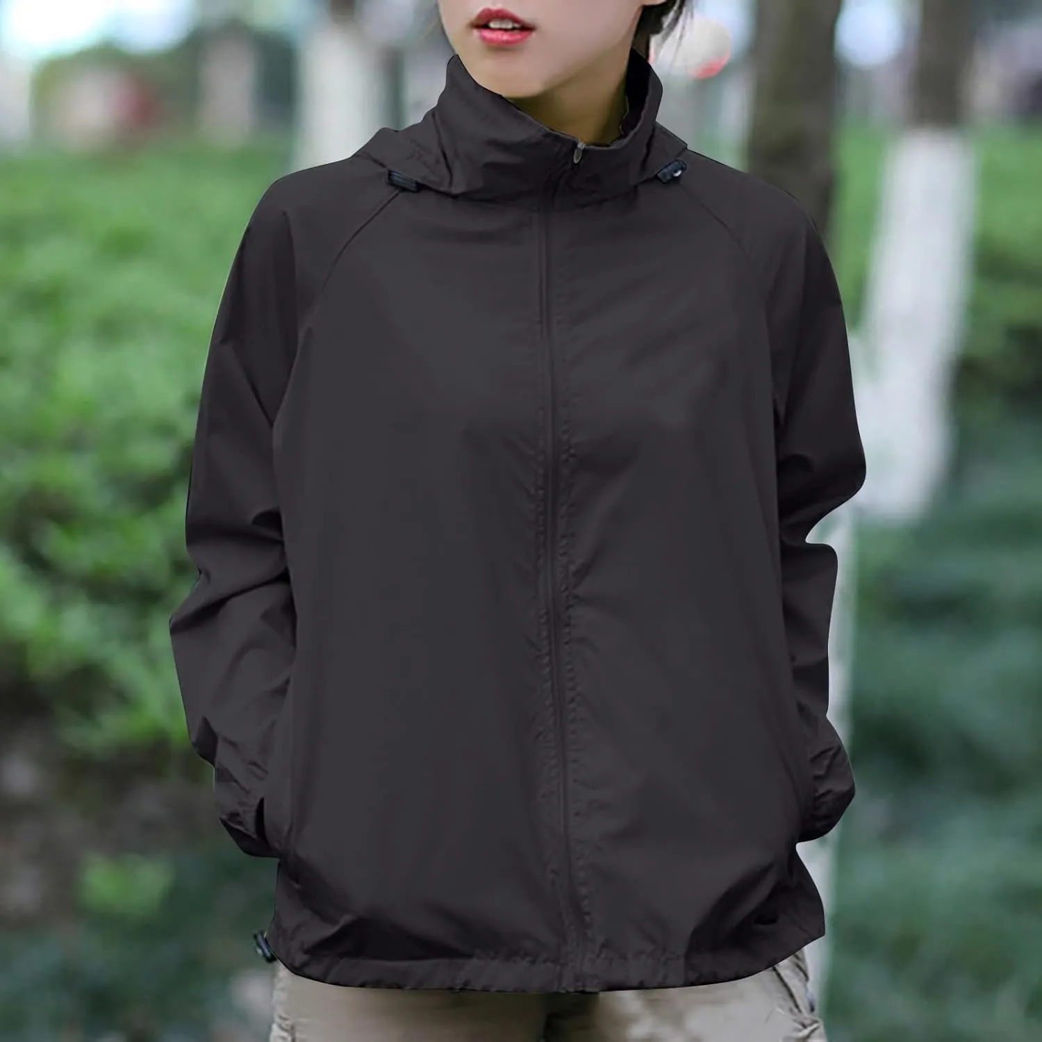 Unisex Rain Jacket Lightweight Hooded Raincoat Waterproof Windbreaker Clothing Packable Rain Coats With Pockets