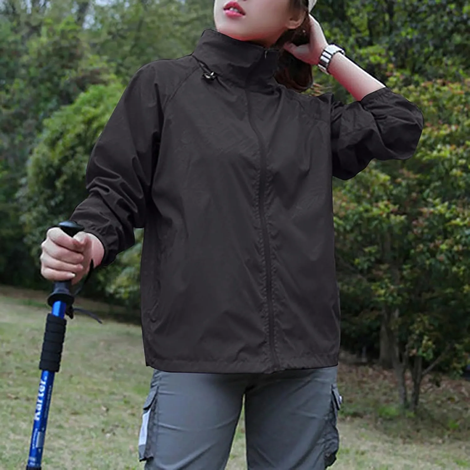 Unisex Rain Jacket Lightweight Hooded Raincoat Waterproof Windbreaker Clothing Packable Rain Coats With Pockets