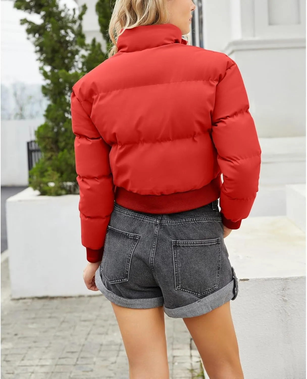 Women's Winter Short Puffer Jackets Lightweight Stand Collar Zip Up Down Coat Warm Quilted Jackets